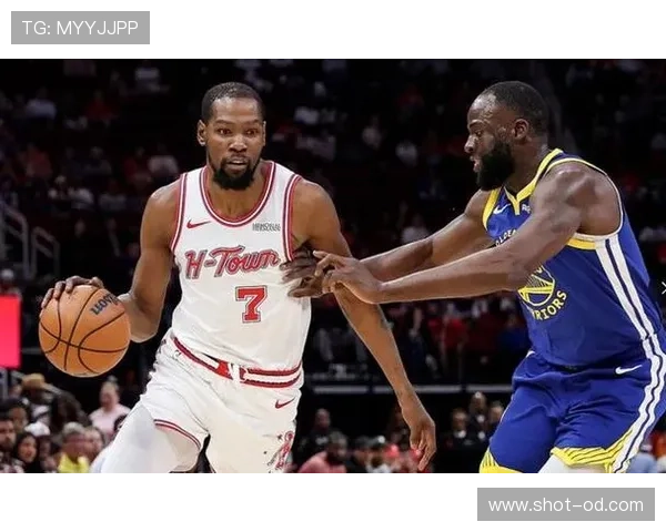 维金斯突破效率提升显著 拉开与队友凯文·杜兰特防守差距