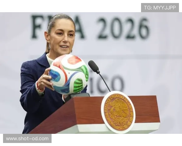 墨西哥2026世界杯阵容预测:奥乔亚领衔老将压阵,新星洛萨诺能否扛起进攻大旗 墨西哥2026世界杯阵容预测:奥乔亚领衔老将压阵,新星洛萨诺能否扛起进攻大旗